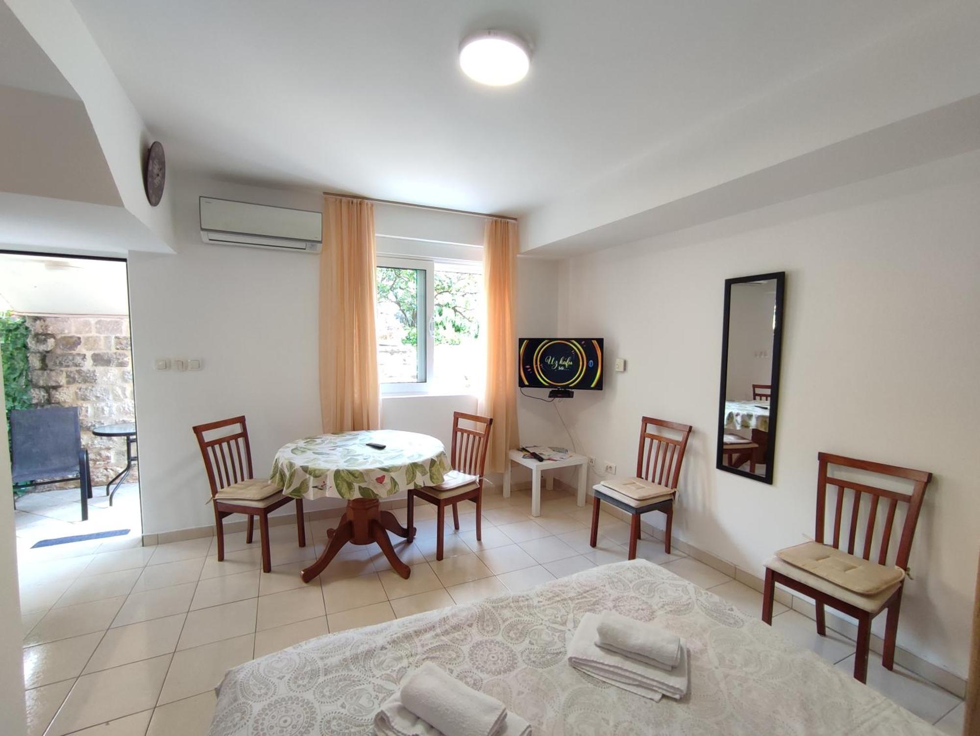 Studio Apartman Radimir Kotor Ngoại thất bức ảnh